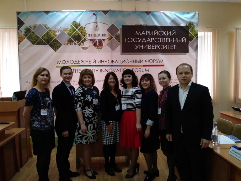 Dina Rousset (fourth from left) with the team from Mari State University, including Konstantin Kozlov (second from left)