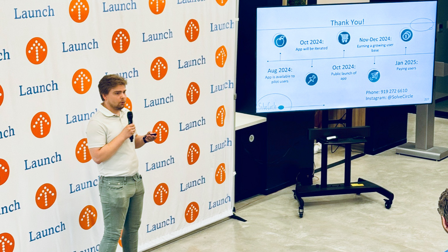 Daniel Meskill pitches SolveCircle at the Launch Chapel Hill Cohort 25 Demo Day